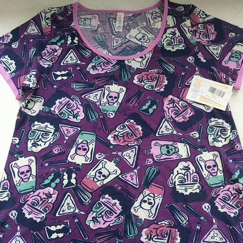 LuLaRoe Halloween Classic T
